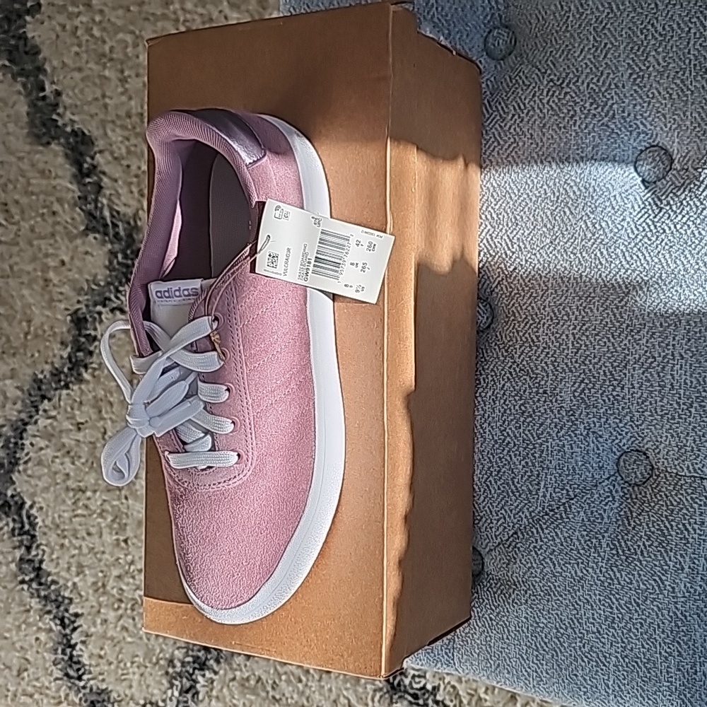 Adidas Women's Vulcraid3r Suede Skateboard Shoes